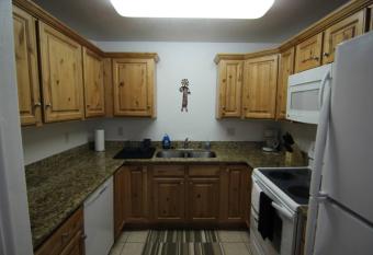 Red Rock Respite has Balcony rooms