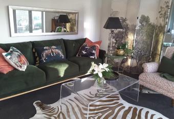 Mangawhai Modern allows 18 year olds to book a room