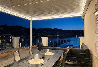 Apartments Barbaresko has Balcony rooms