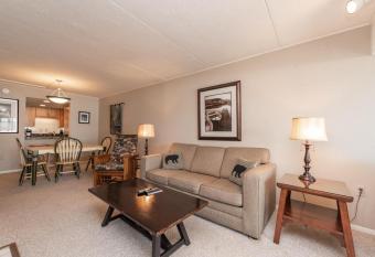 104B One Bedroom One Bath has Balcony rooms