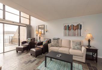 306C One Bedroom One Bath has Balcony rooms