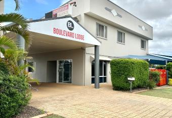 Boulevard Lodge Bundaberg allows 18 year olds to book a room