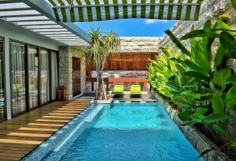 TS SUITES Seminyak Bali allows 18 year olds to book a room