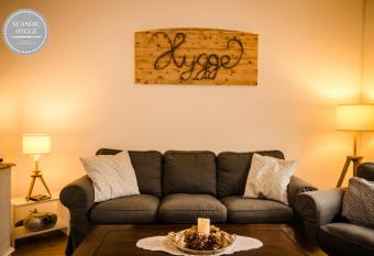 Ferienwohnung Scandic Hygge Bevern im Weserbergland allows 18 year olds to book a room