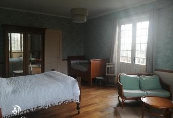 Lieu Baudouin has Balcony rooms