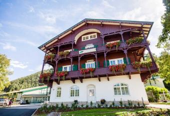 Hotel Schneeberghof has Balcony rooms