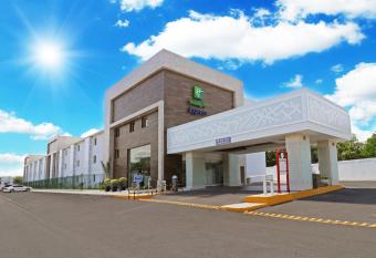 Holiday Inn Express Piedras Negras By IHG allows 18 year olds to book a room