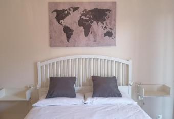 BELLAHOME allows 18 year olds to book a room