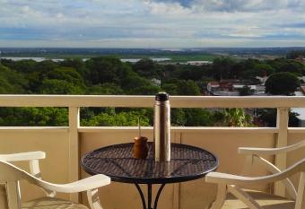 Apartamento en Asunci  n amoblado y equipado allows 18 year olds to book a room