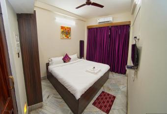Shri Heritage has Balcony rooms