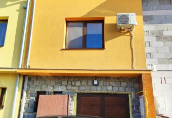 Ubytov  n   na sklep   u   PAC  RA has Balcony rooms