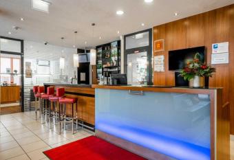 Leonardo Hotel Salzburg City Center allows 18 year olds to book a room