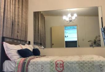 Blythe888 De Jardin Transient House Baguio allows 18 year olds to book a room