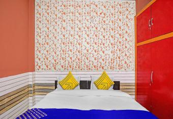 SPOT ON 78182 new sundar hotel allows 18 year olds to book a room