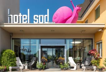 Hotel S  d Graz has Balcony rooms