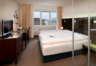 Flemings Hotel Wien-Stadthalle has Balcony rooms
