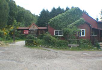 The Steading Country Inn allows 18 year olds to book a room