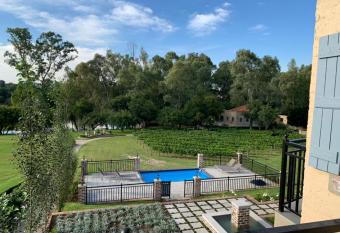 Pont de Val - La Rivi  re Apartments has Balcony rooms
