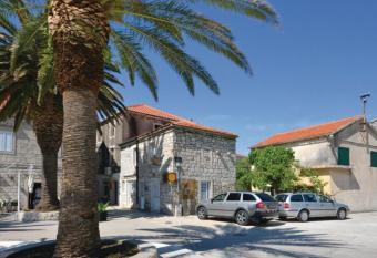 Sofia studio apartment Sucuraj has Balcony rooms