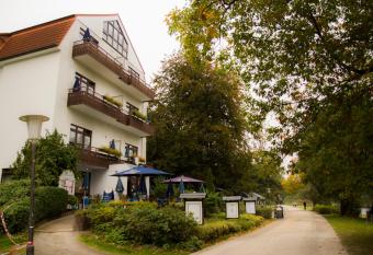 Hotel Haus am See has Balcony rooms