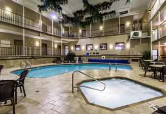 Studio 6 Minot Nd allows 18 year olds to book a room