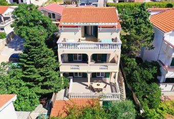 Apartments Laci has Balcony rooms