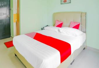 OYO 90269 Hotel Indorasa 2 allows 18 year olds to book a room