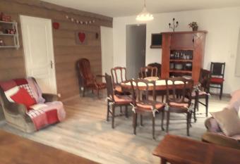 Marmottes allows 18 year olds to book a room