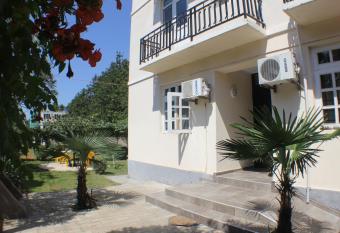 Hotel Luka, near Church has Balcony rooms