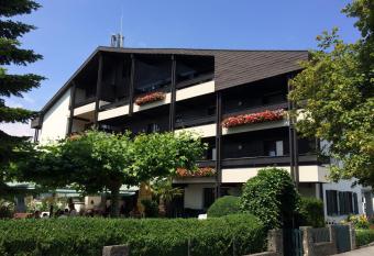 Hotel Restaurant R  ssle has Balcony rooms