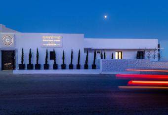 Central Boutique Hotel by naoussa hills adults only allows 18 year olds to book a room