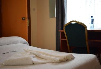 Caphill Hotel allows 18 year olds to book a room