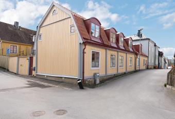 Fregatten Bed & Breakfast allows 18 year olds to book a room