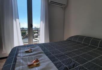 Departamento con COCHERA - Santa Fe allows 18 year olds to book a room