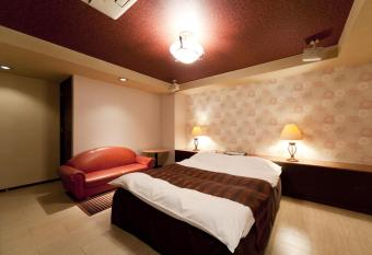 Hotel Grand Fine Toyonaka Minami allows 18 year olds to book a room