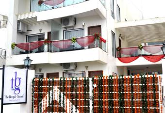 The Bhopal Grande has Balcony rooms