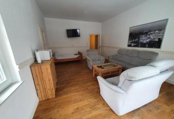 Ferienwohnungen am Stadtpark has Balcony rooms