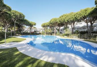 Casa Mercedes has Balcony rooms