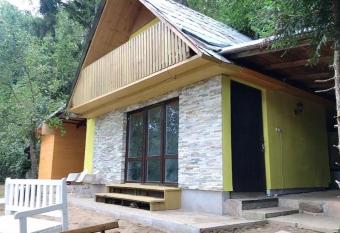 Sazava River Cottage with boating experience has Smoking rooms