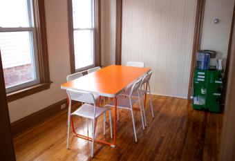 My Cousins Place allows 18 year olds to book a room