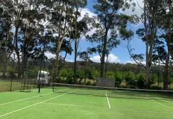 Misty Farms Barn has Balcony rooms