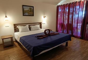 BRAMHA COTTAGES has Balcony rooms