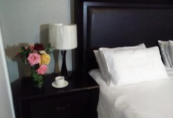 Tlelakufuma Guest House allows 18 year olds to book a room