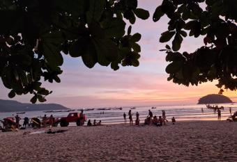 San Antonio Beach Guesthouse & Restaurant has Balcony rooms