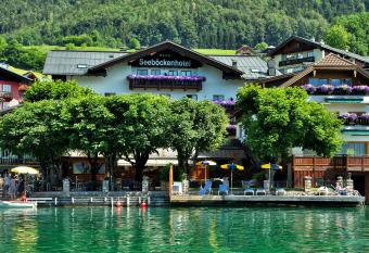 Hotel Weisser Hirsch has Balcony rooms