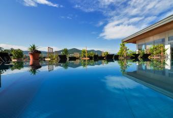 Gartenhotel & Weingut Pfeffel D  rnstein has Balcony rooms