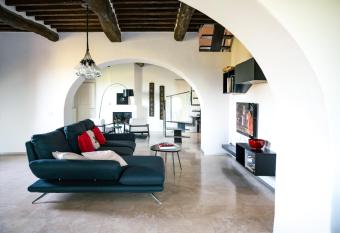 canonica 43 has Balcony rooms