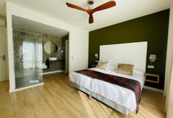 A  oreta Suites has Balcony rooms