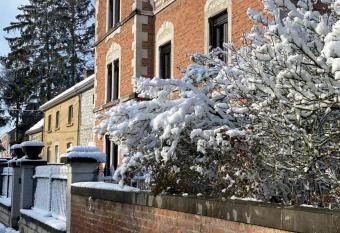 Le Cap  des Loups has Balcony rooms
