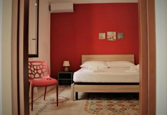 MAKANI APARTMENTS - San Vito Lo Capo has Balcony rooms